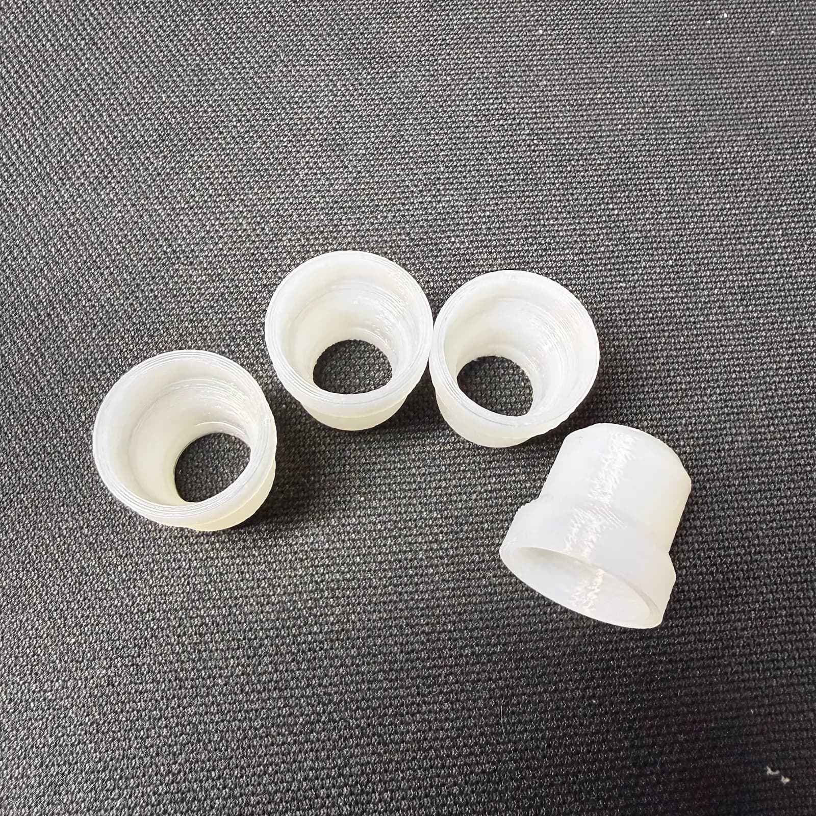 Конусные втулки из пластика